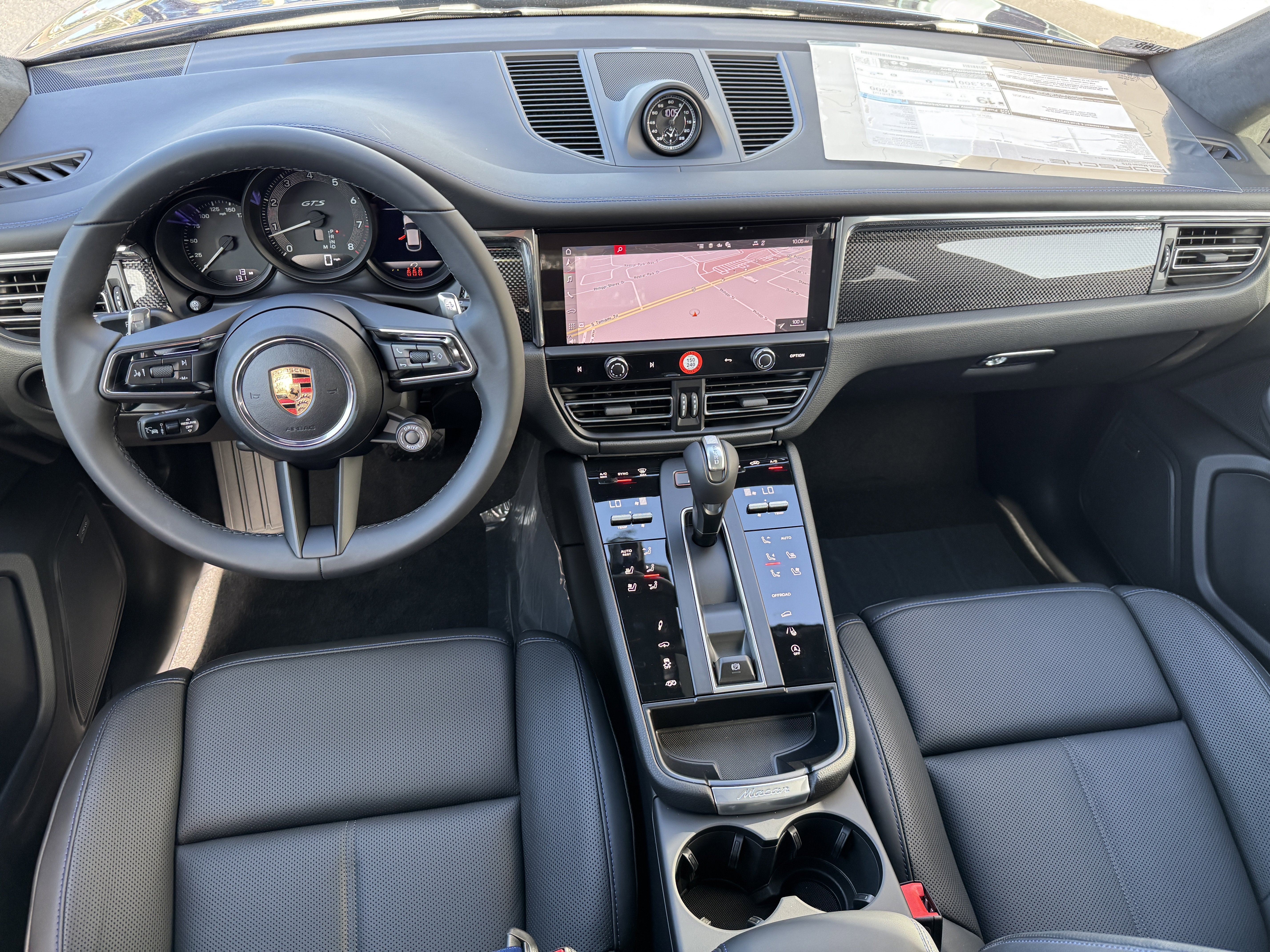 New 2026 Porsche Macan GTS image 17