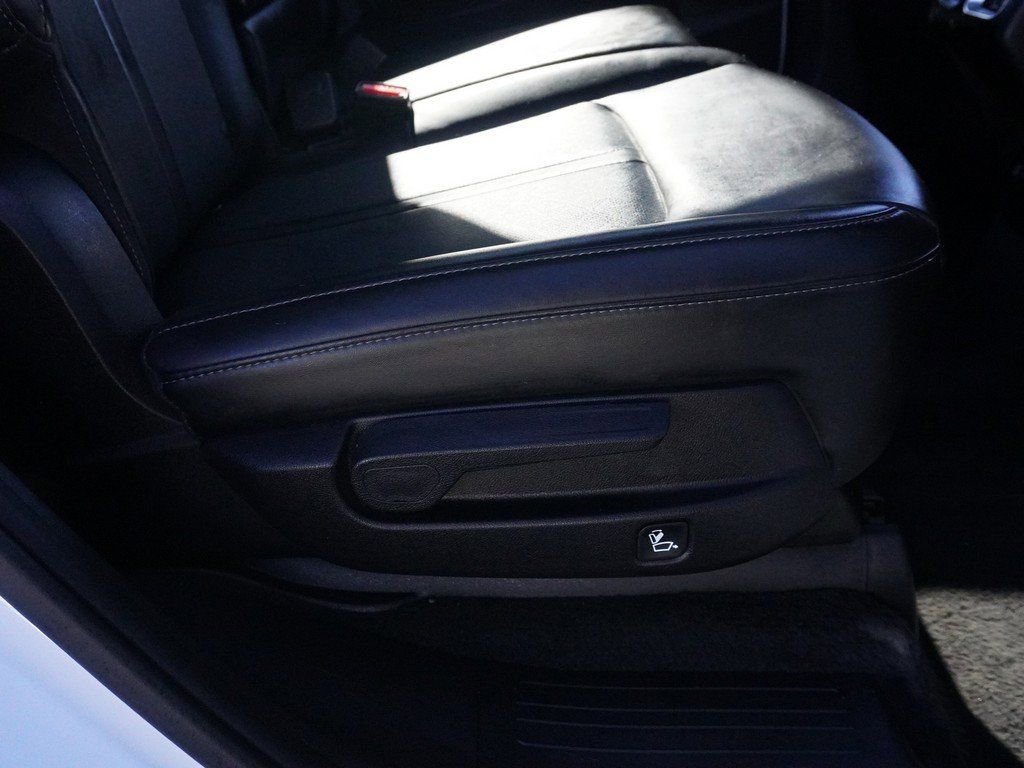 Used 2022 Kia Sorento S w/ Panoramic Sunroof Package image 35