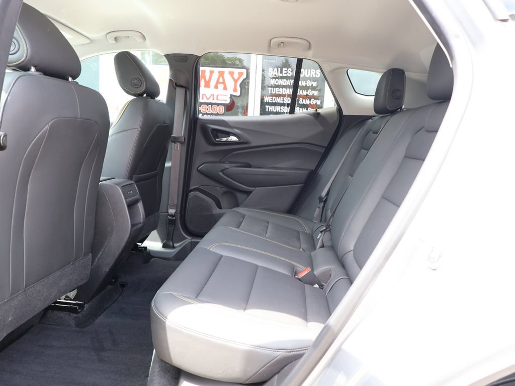 Certified 2024 Chevrolet Trax ACTIV FWD image 25