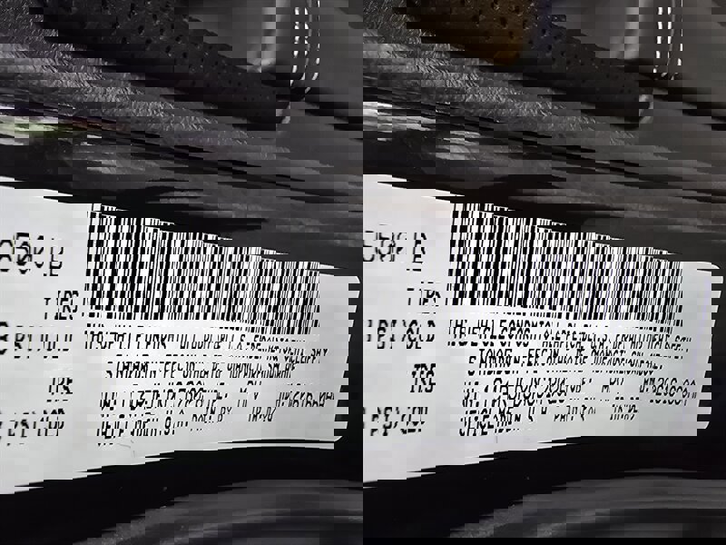 Used 2012 Jeep Grand Cherokee SRT8 w/ Luxury Group II image 43