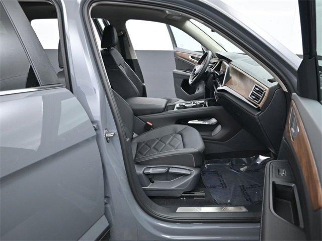 New 2026 Volkswagen Atlas SE image 14