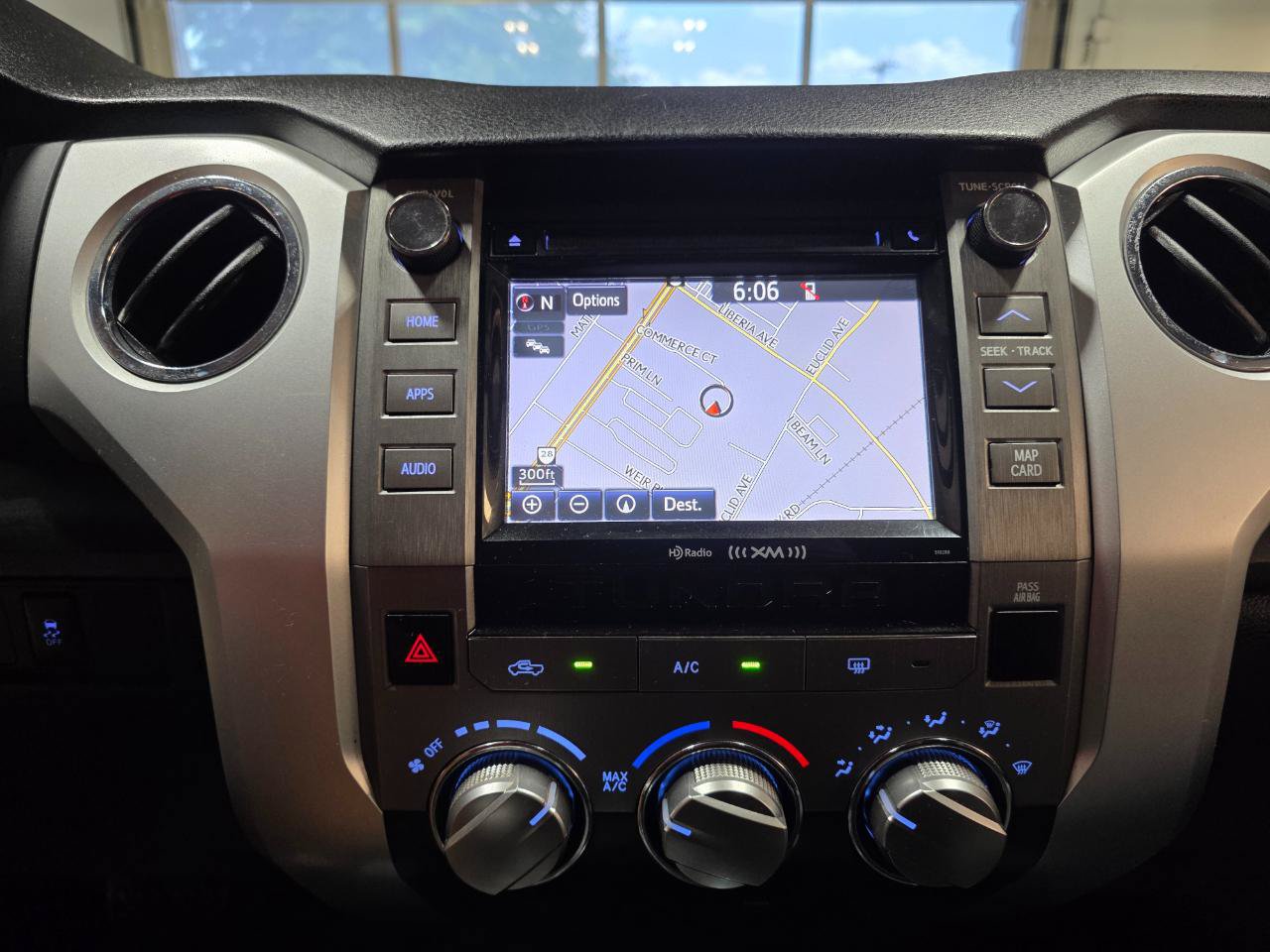 Used 2018 Toyota Tundra SR5 w/ SR5 Upgrade Package RWD image 31