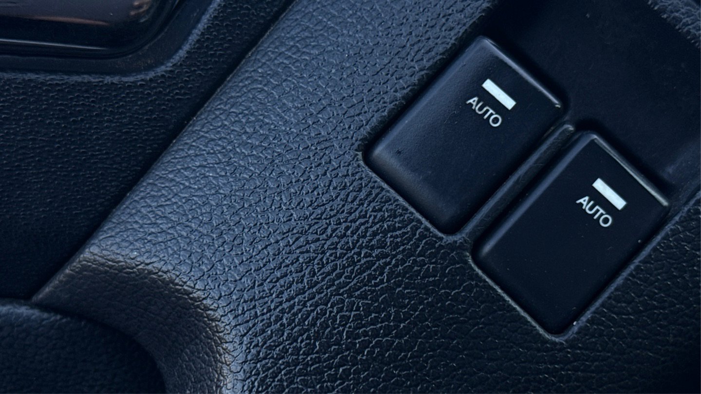 Used 2010 Hyundai Genesis 2.0T RWD image 27