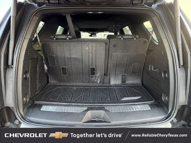 Used 2023 Chevrolet Tahoe Z71 w/ Luxury Package AWD/4WD image 37