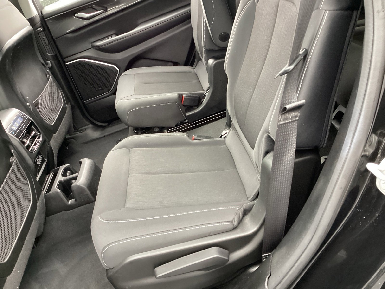 Used 2022 Jeep Grand Cherokee L Laredo w/ Luxury Tech Group I image 14