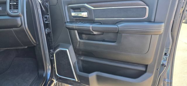 Used 2026 RAM 2500 Laramie AWD/4WD image 15
