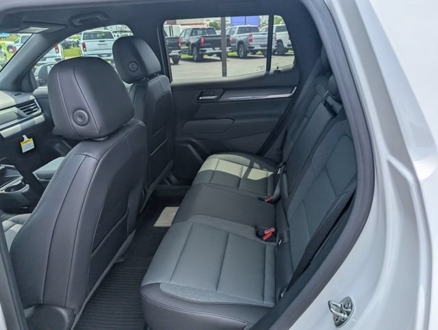 New 2027 GMC Terrain AT4 w/ Convenience Package III AWD/4WD image 9