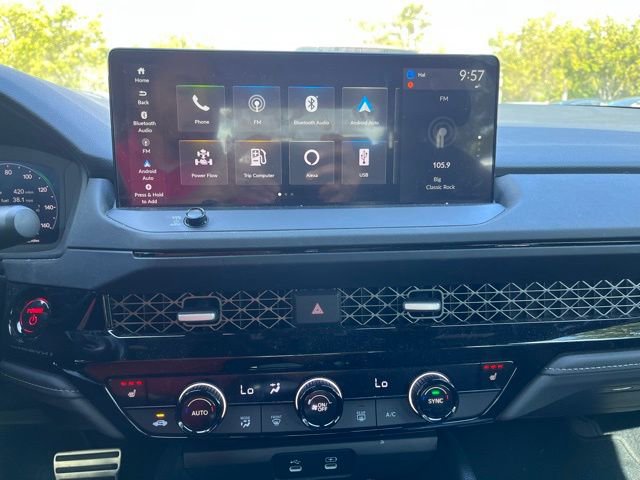 Used 2024 Honda Accord Sport image 9