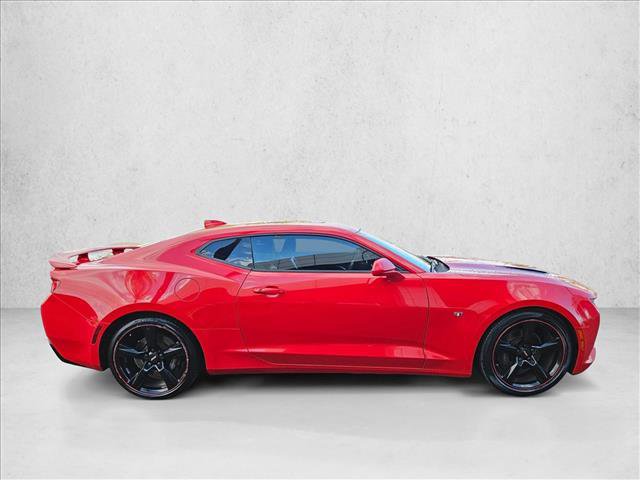 Used 2017 Chevrolet Camaro SS image 4