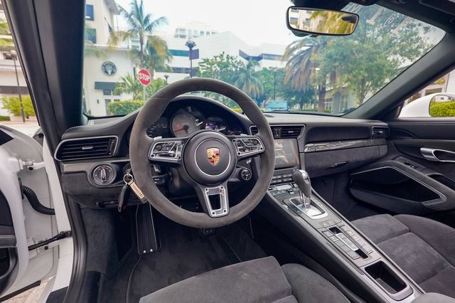 Used 2018 Porsche 911 Targa 4 GTS AWD/4WD image 66