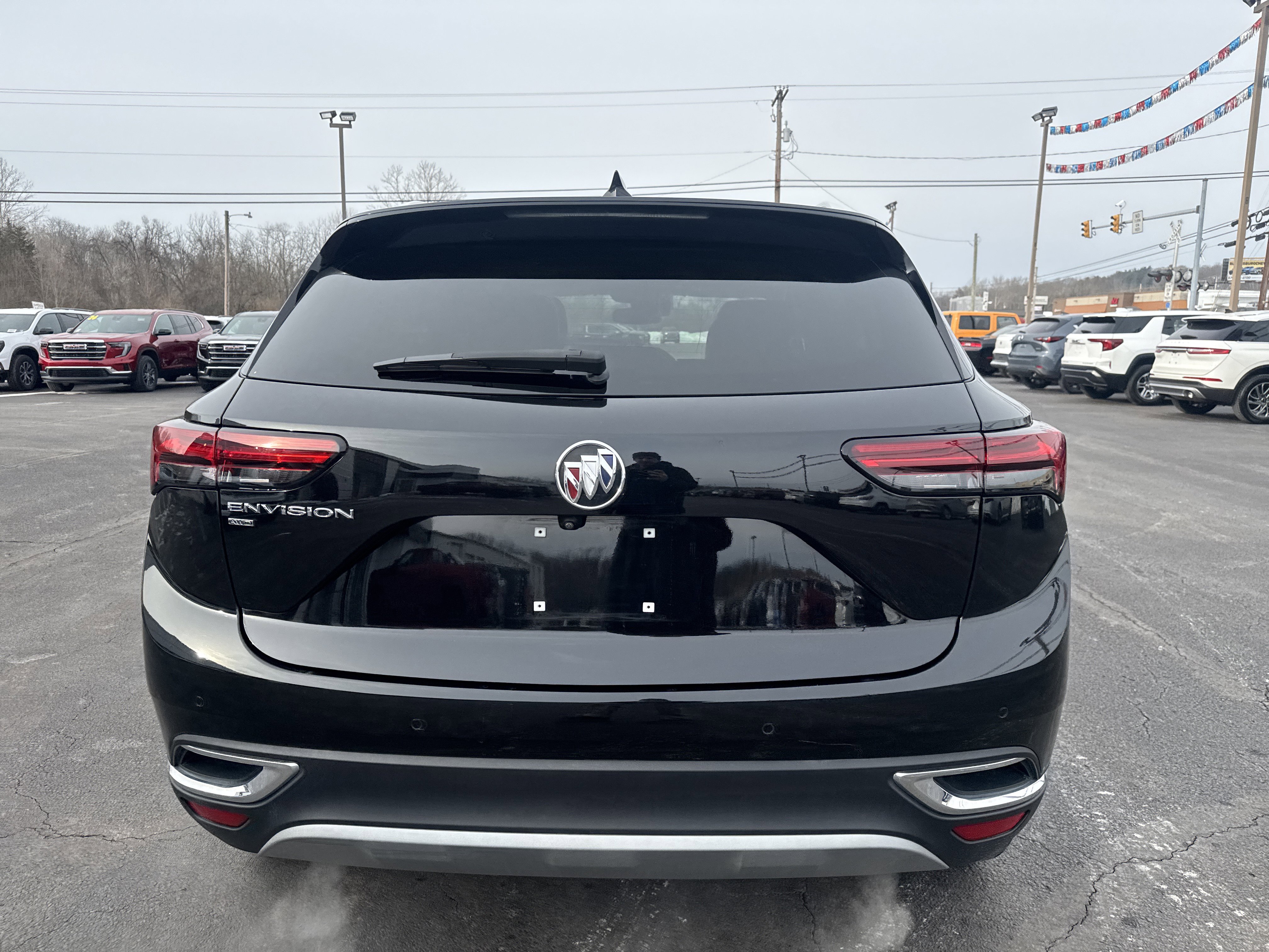 Used 2023 Buick Envision Essence video 4