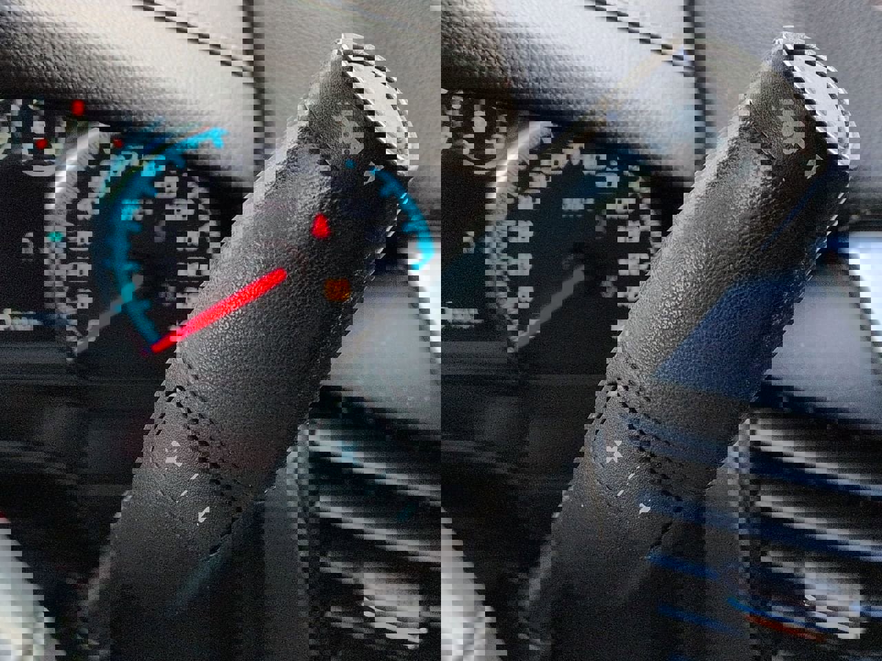 Used 2019 Chevrolet Suburban Premier w/ Premier Plus Edition image 14