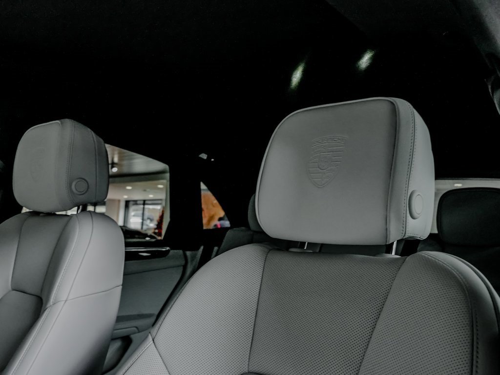 New 2026 Porsche Macan S image 15