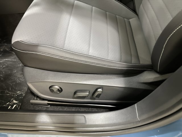 New 2026 Volkswagen Jetta SE image 16