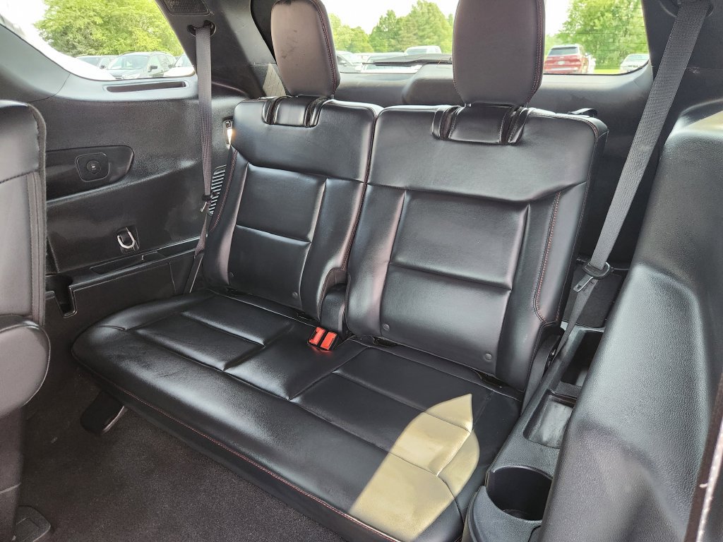 Used 2025 Ford Explorer ST-Line AWD/4WD image 18