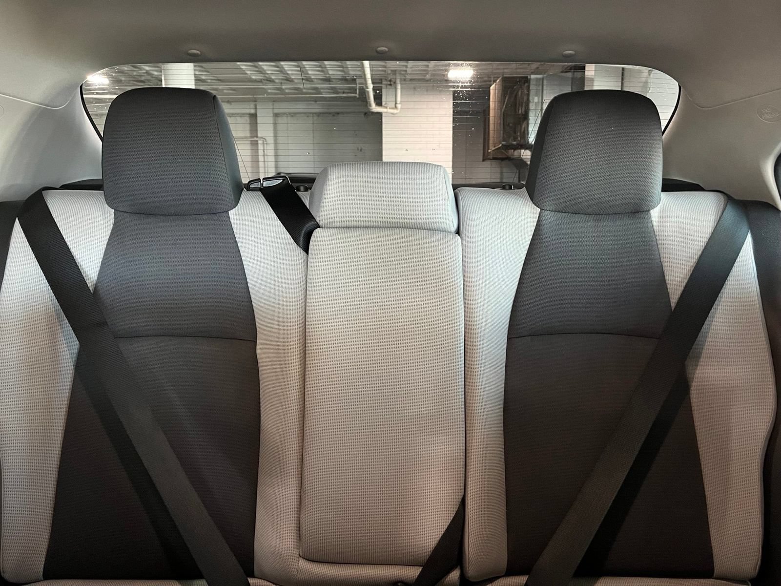 Used 2025 Toyota Corolla LE FWD image 21