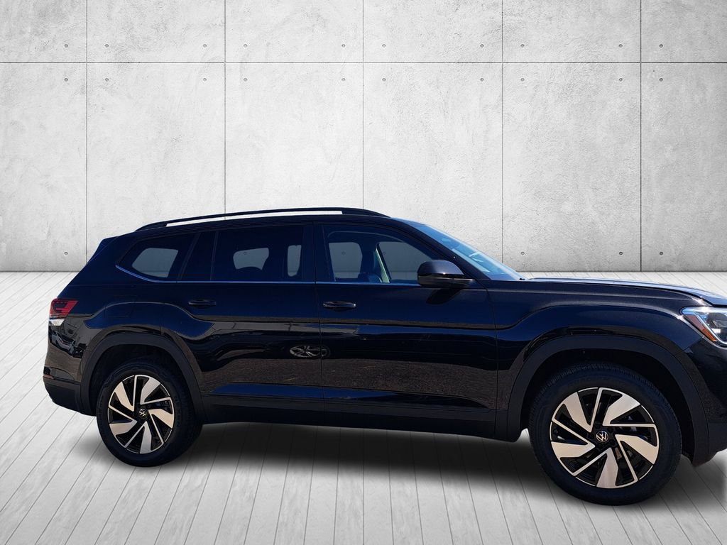 New 2026 Volkswagen Atlas SE FWD image 4
