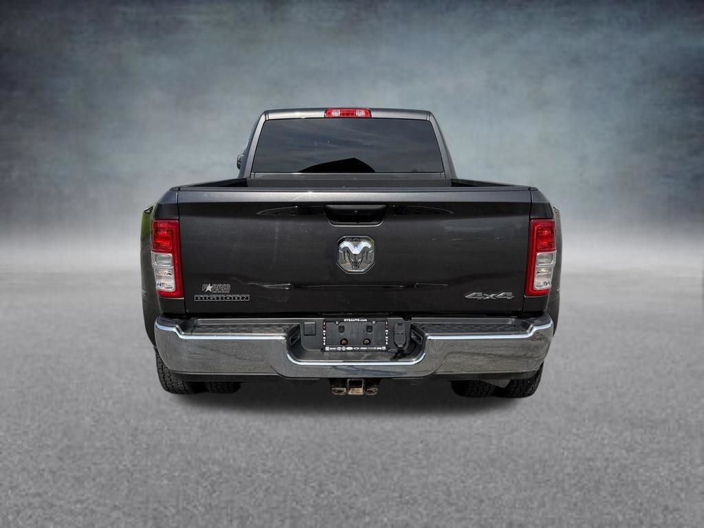 Used 2022 RAM 3500 Big Horn w/ Protection Group AWD/4WD image 4