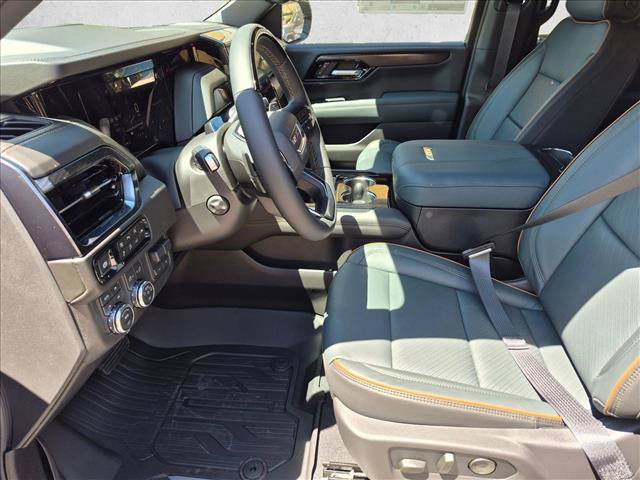New 2026 GMC Yukon XL AT4 w/ AT4 Premium Plus Package AWD/4WD video 4