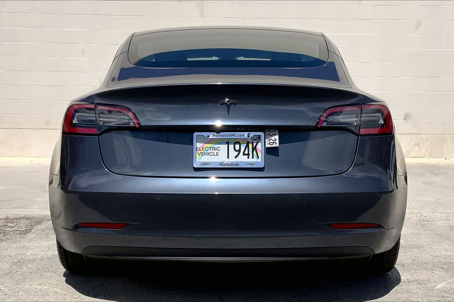 Used 2020 Tesla Model 3 Standard Range Plus RWD image 5