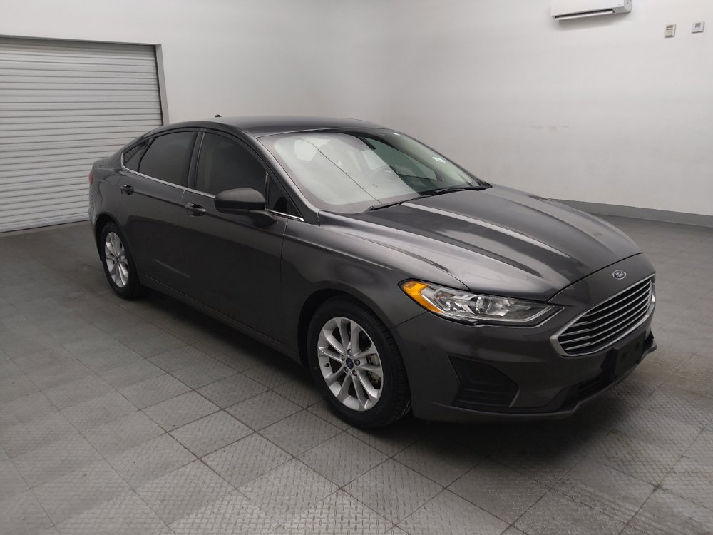 Used 2020 Ford Fusion SE FWD image 13