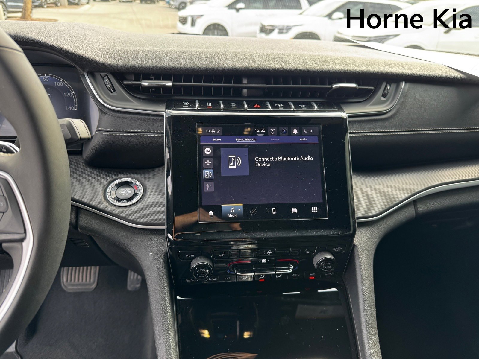 Used 2024 Jeep Grand Cherokee Altitude image 20