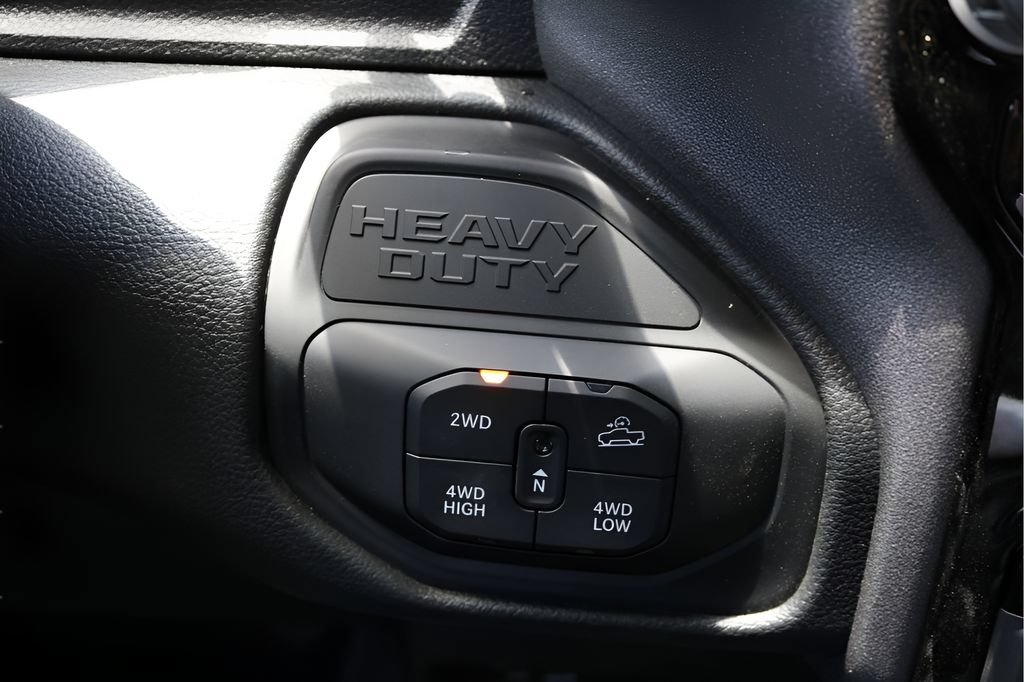 New 2026 RAM 2500 Warlock AWD/4WD image 22