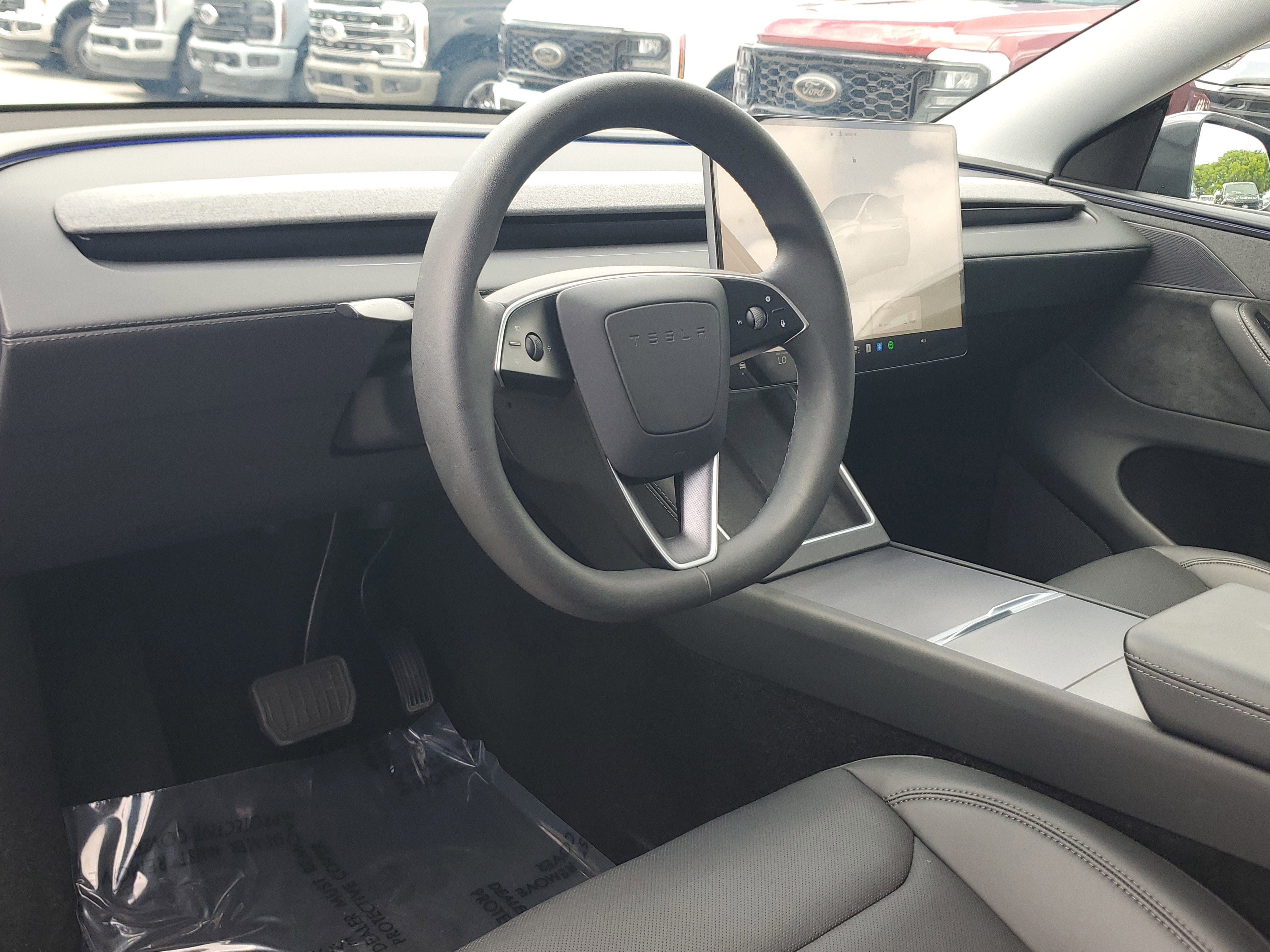 Used 2026 Tesla Model Y Long Range image 12