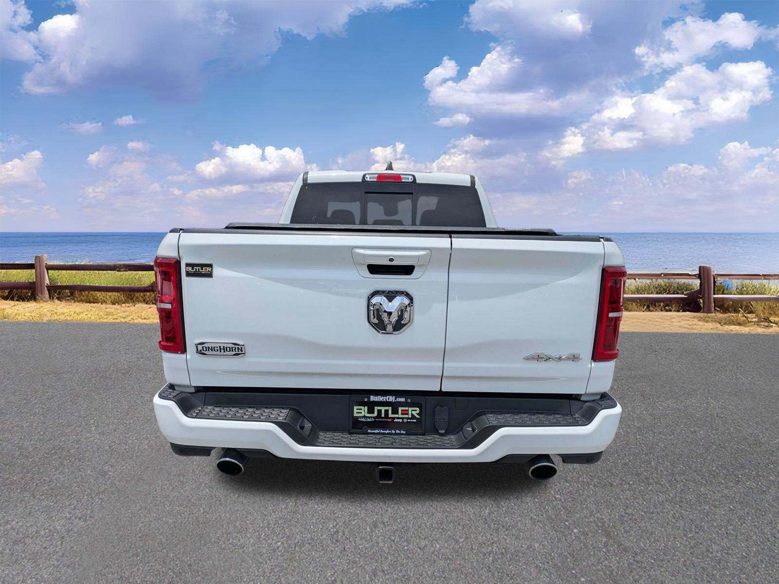 Used 2025 RAM 1500 Limited w/ Off Road Group AWD/4WD image 7