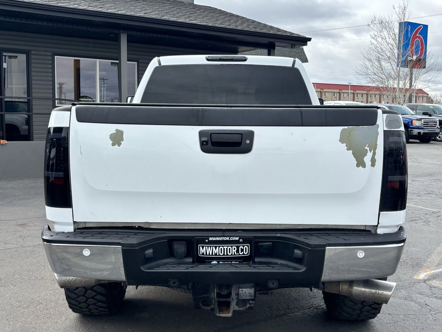 Used 2011 GMC Sierra 2500 Denali AWD/4WD image 9