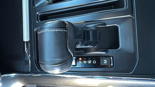 Certified 2022 Ford F150 Lariat w/ Equipment Group 502A High image 23