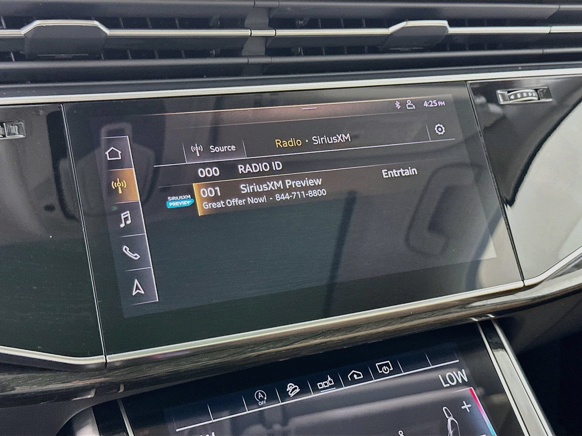 Used 2020 Audi Q7 2.0T Premium w/ Convenience Package AWD/4WD image 16