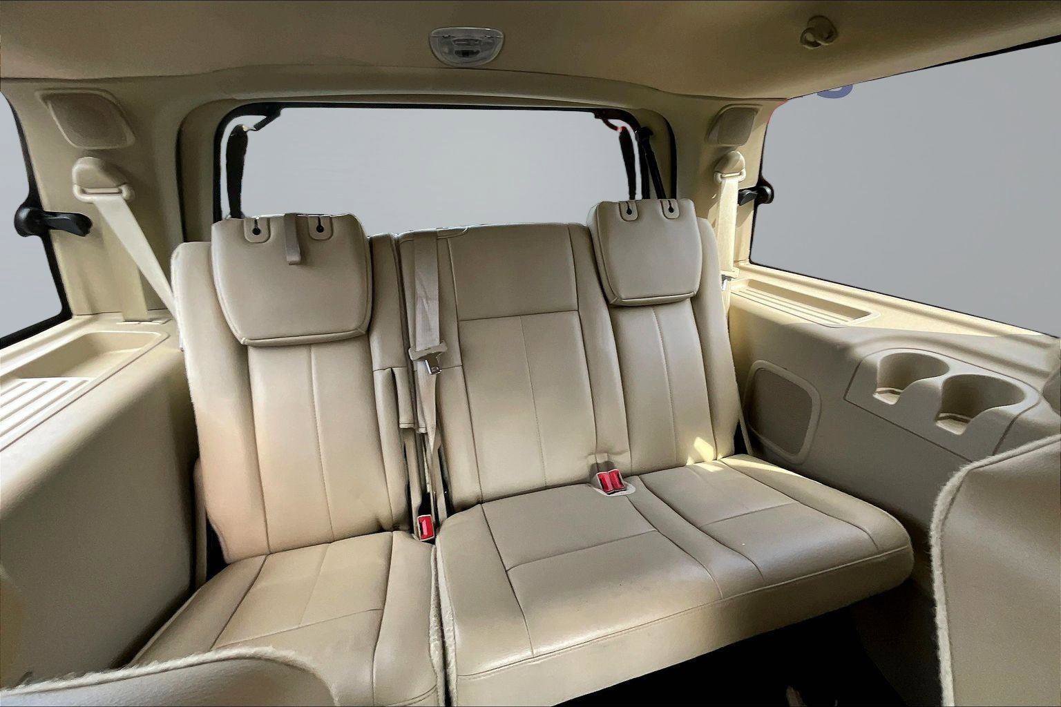 Used 2017 Ford Expedition Limited w/ Equipment Group 301A image 26