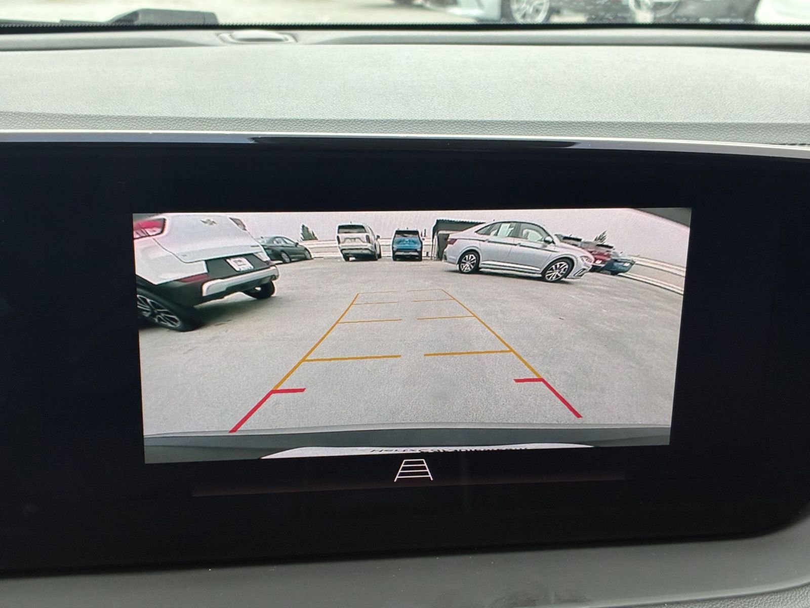 Used 2025 Buick Encore GX Preferred image 17