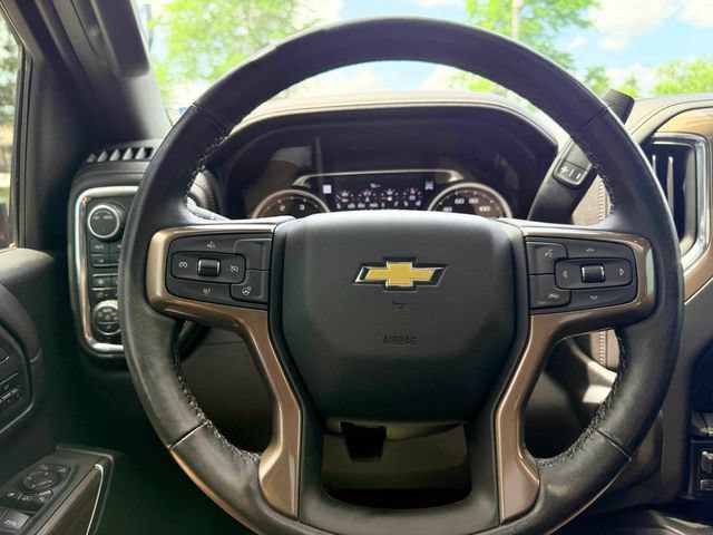 Used 2022 Chevrolet Silverado 2500 High Country AWD/4WD image 24