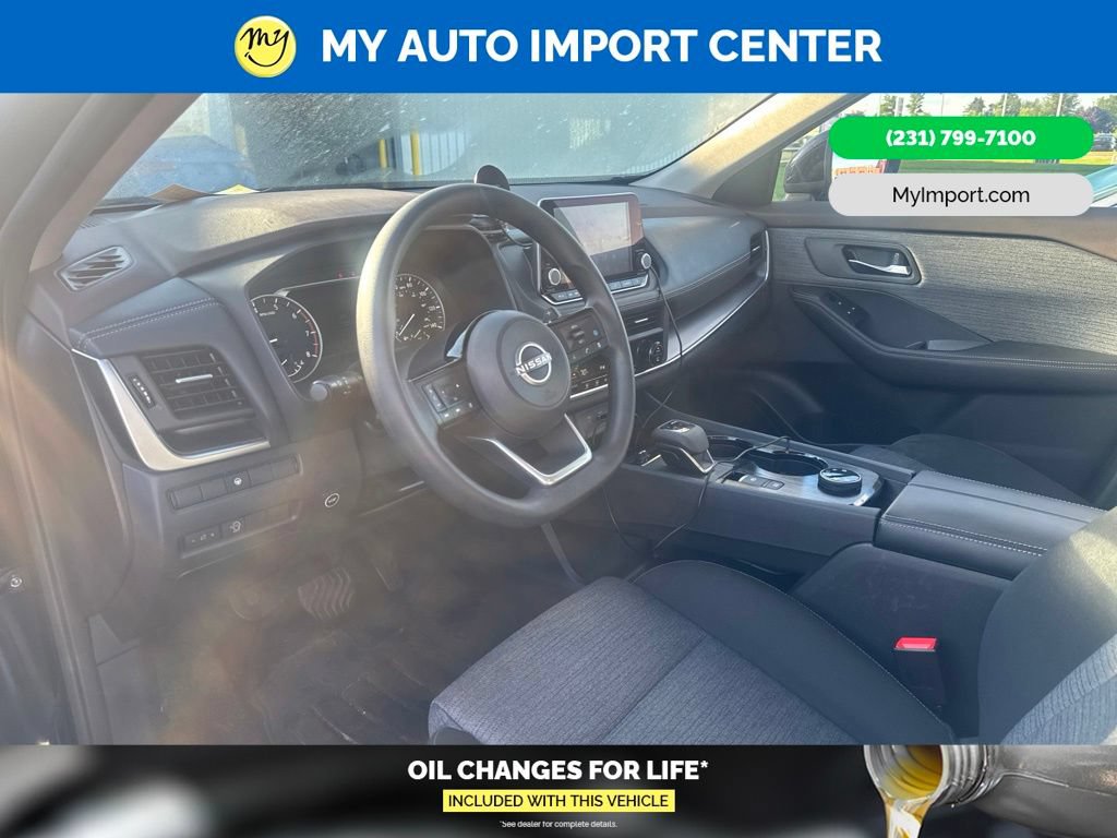 Used 2023 Nissan Rogue SV AWD/4WD image 8