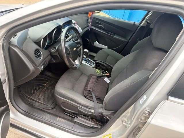 Used 2012 Chevrolet Cruze LT FWD image 13