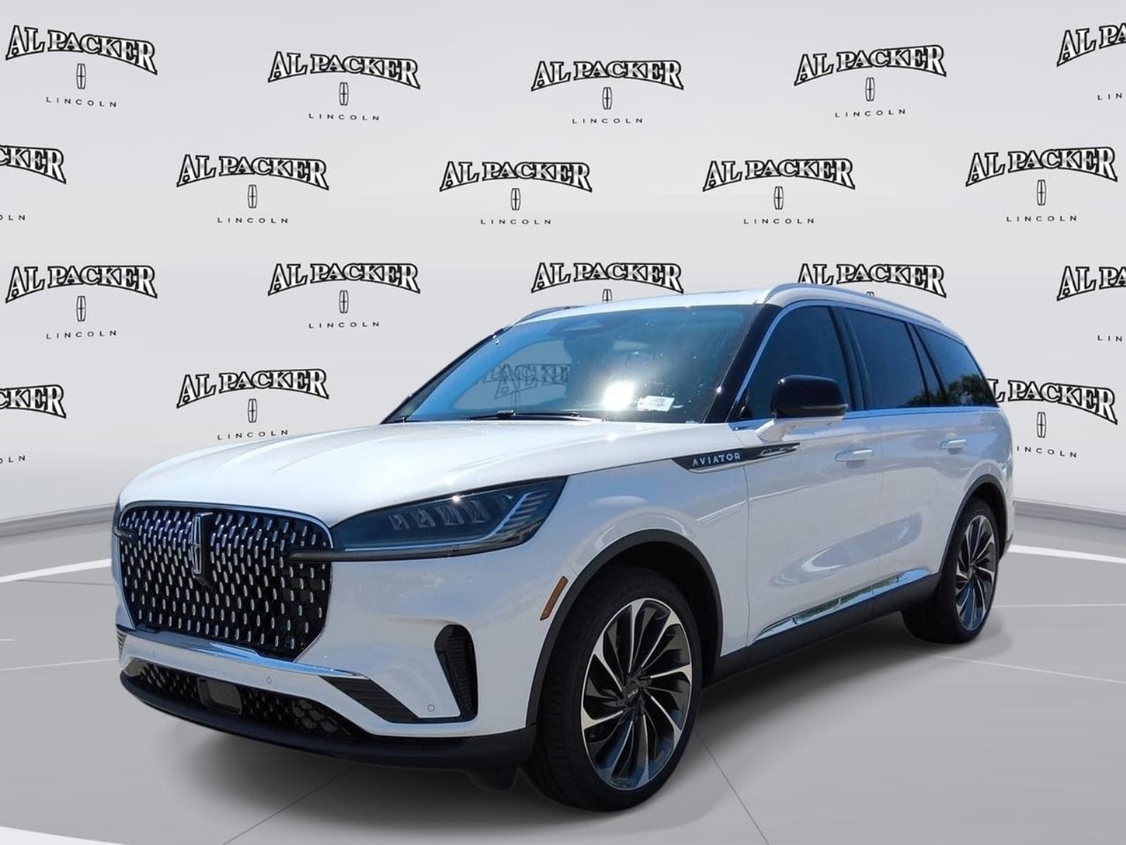 New 2026 Lincoln Aviator Reserve RWD image 1