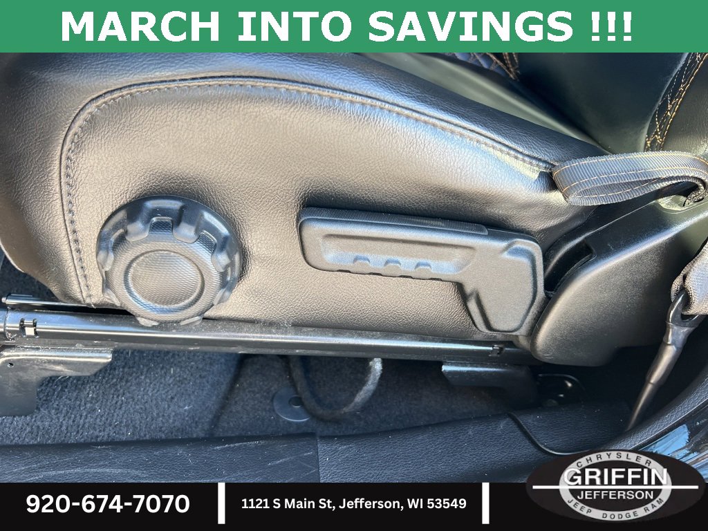 Used 2021 Jeep Wrangler Unlimited Sahara image 14