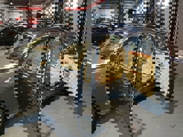 Used 2011 Rolls-Royce Ghost image 9