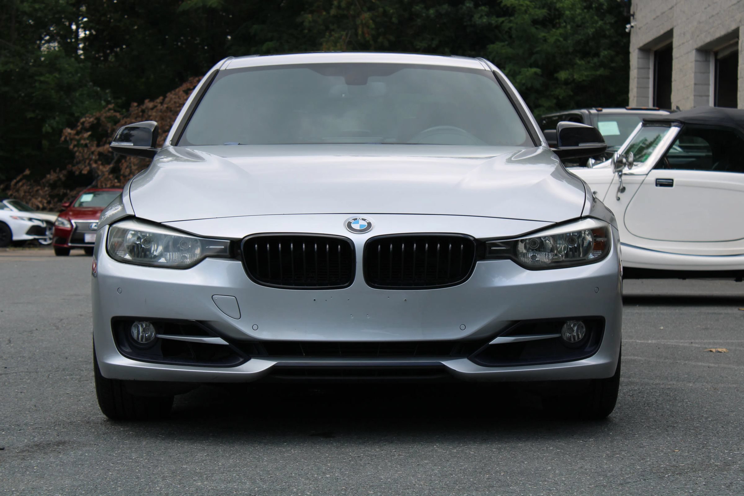 Used 2012 BMW 328i Sedan RWD image 2