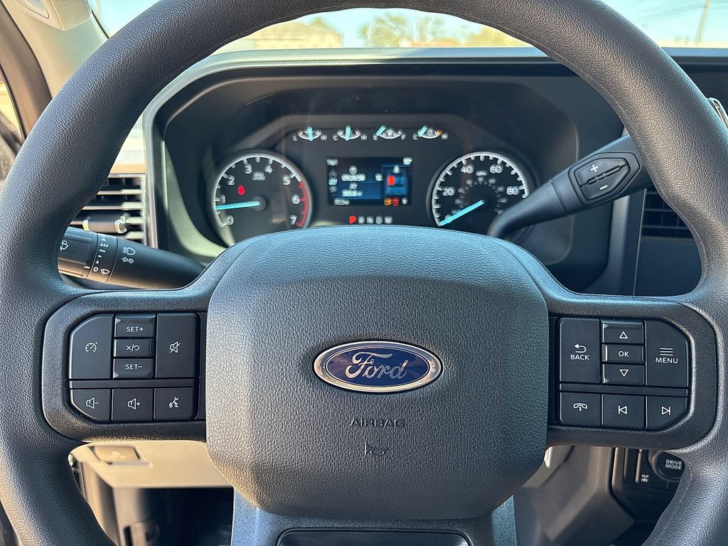 New 2026 Ford F250 XL w/ STX Appearance Package AWD/4WD image 24