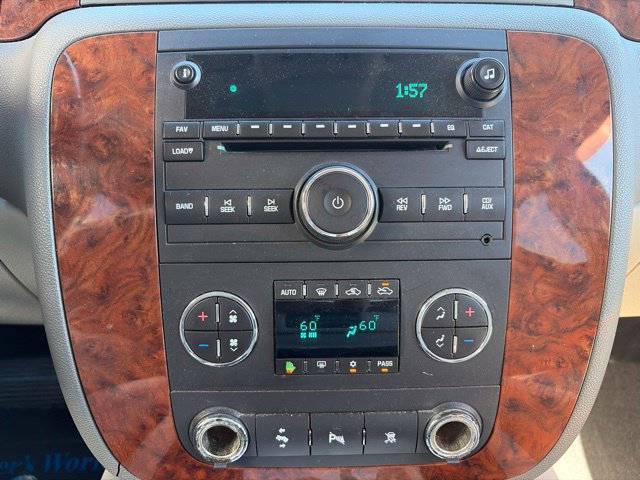 Used 2007 Chevrolet Avalanche LT AWD/4WD image 4