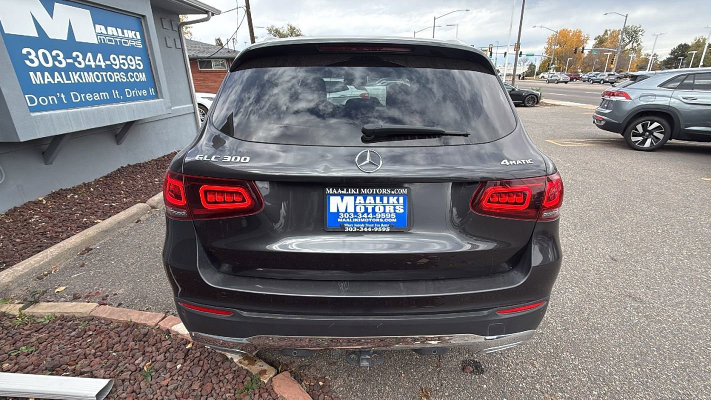 Used 2022 Mercedes-Benz GLC 300 4MATIC image 6