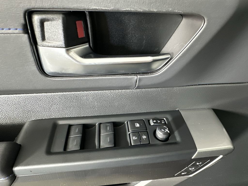 Used 2025 Toyota Tundra Platinum image 26