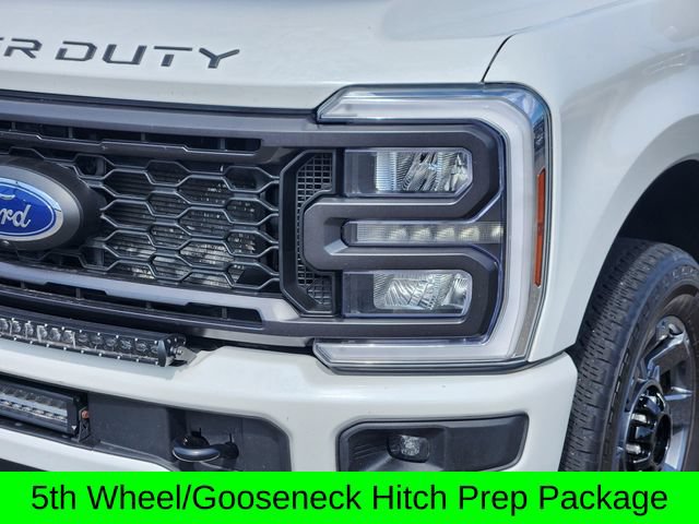 Used 2024 Ford F250 Lariat w/ Lariat Ultimate Package AWD/4WD image 7
