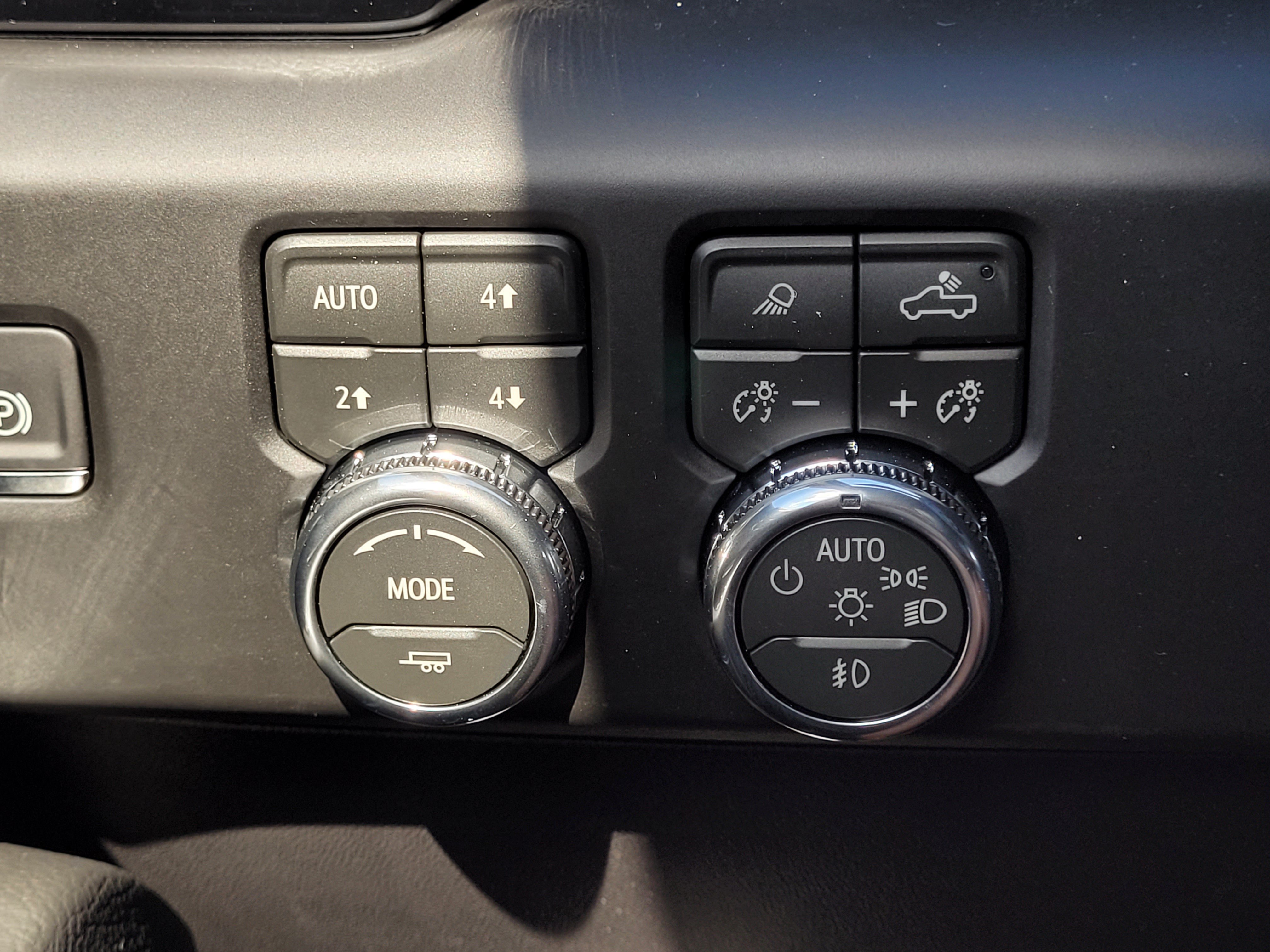 New 2026 GMC Sierra 1500 Denali w/ Denali Reserve Package AWD/4WD image 18