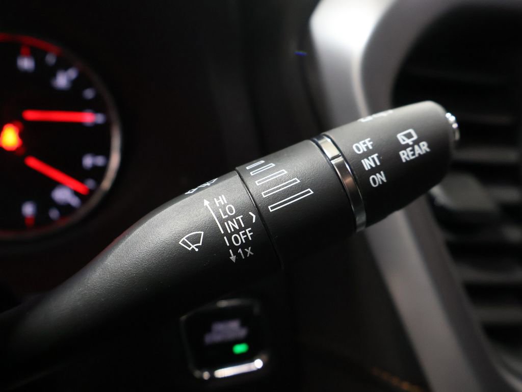 Used 2023 GMC Acadia AT4 w/ Technology Package image 44