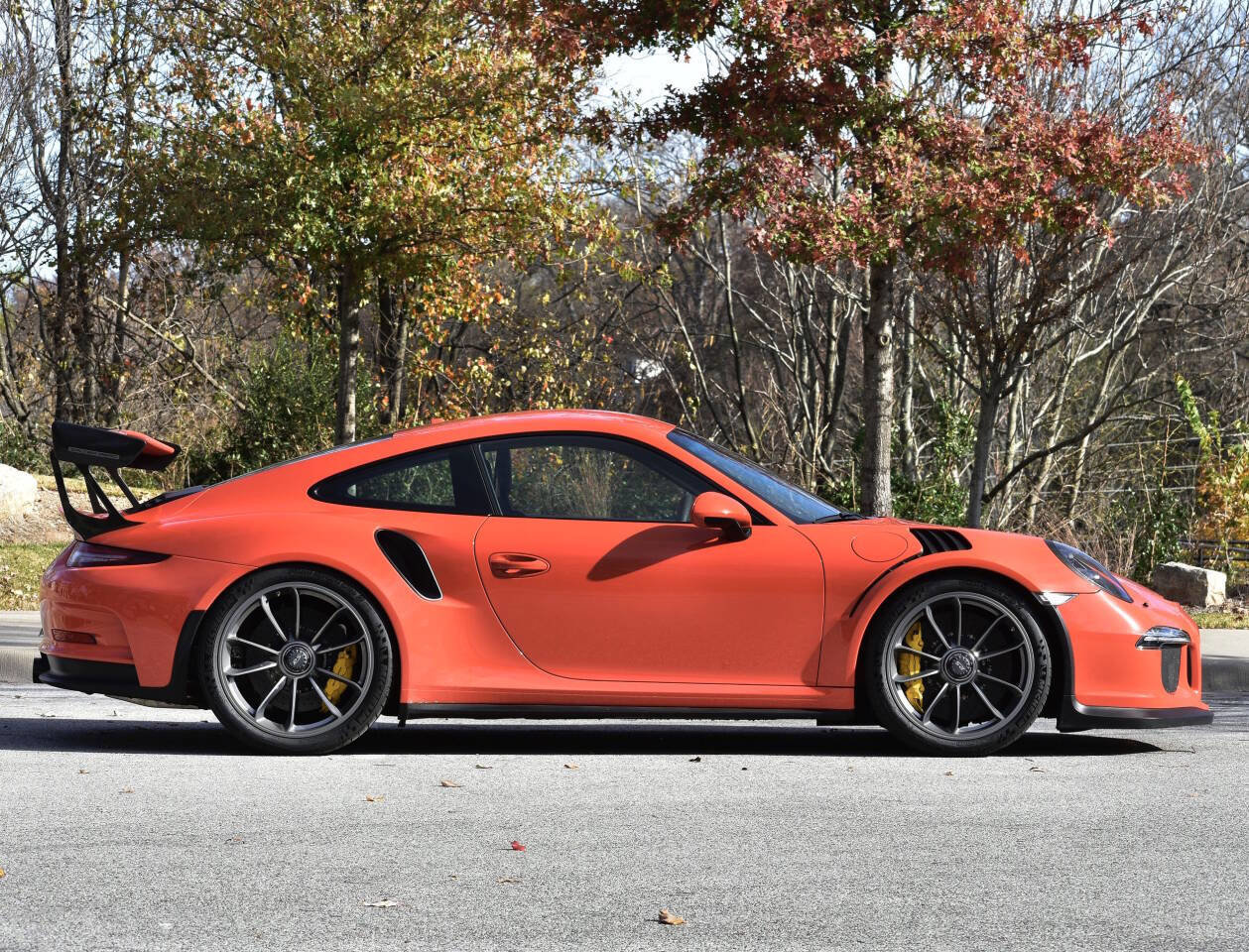 Used 2016 Porsche 911 GT3 RS image 3