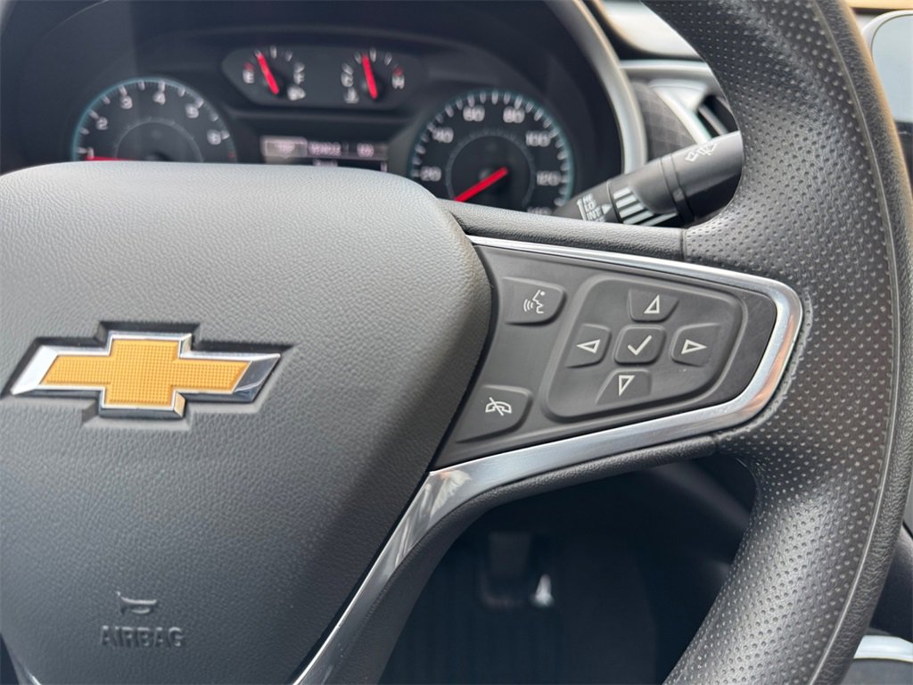 Used 2022 Chevrolet Malibu LT image 24